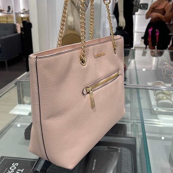 MICHAEL KORS
Jet Set Medium Front Zip Pebbled Leather Chain Tote 
Powder Blush - Picture 12 of 16